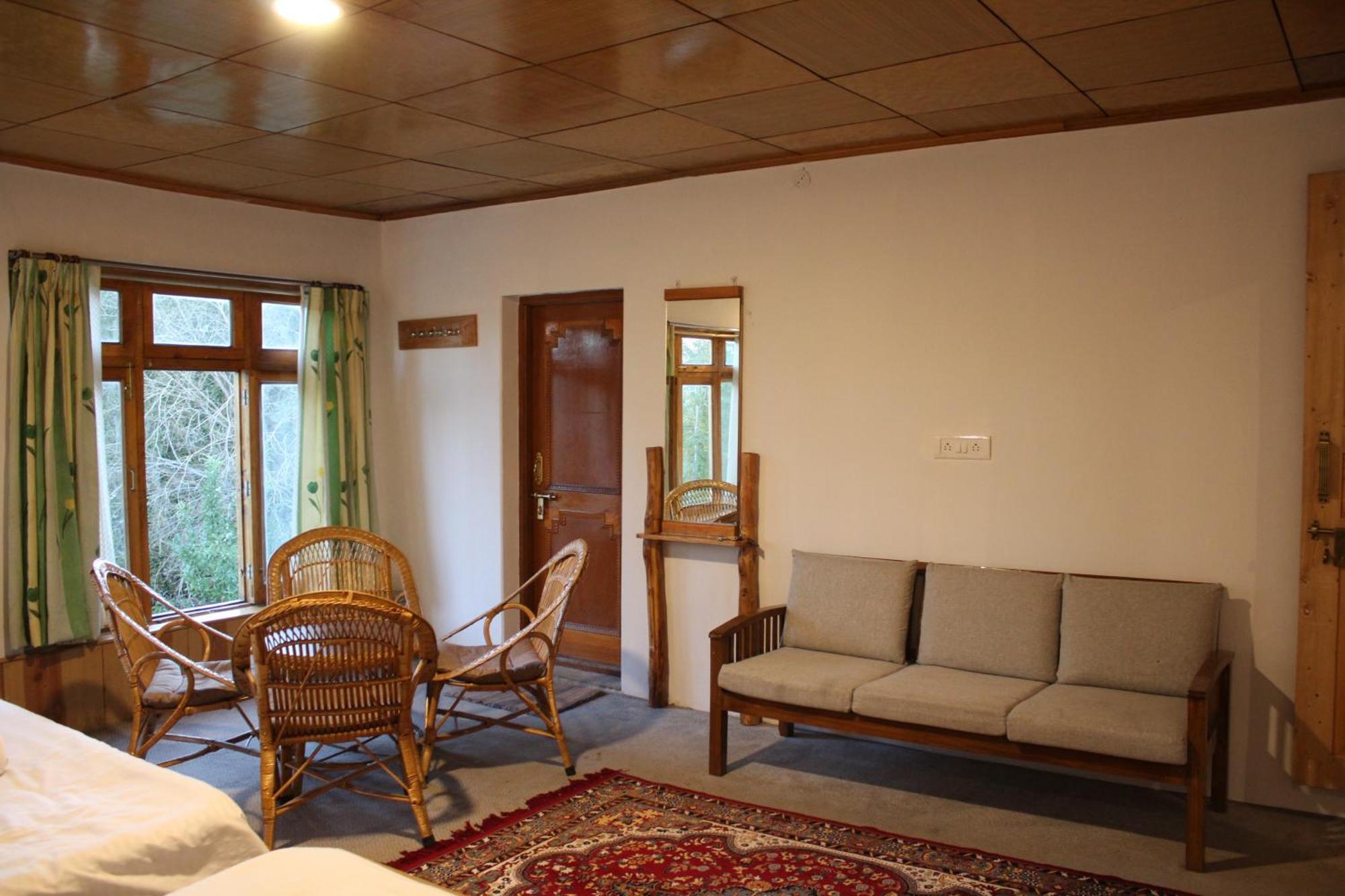 Karma Lodge Leh Zewnętrze zdjęcie